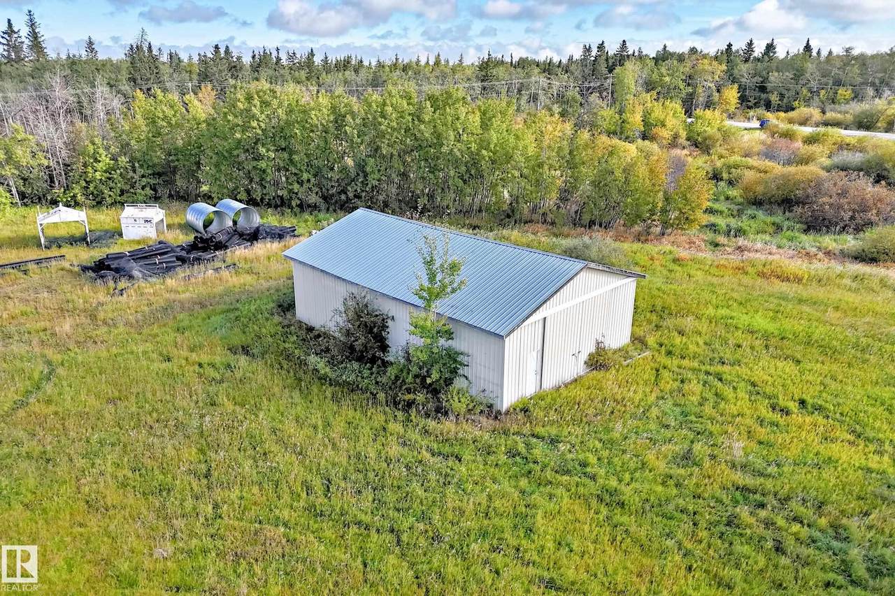 https://bt-photos.global.ssl.fastly.net/alberta/1280_boomver_1_E4510100-2.jpg