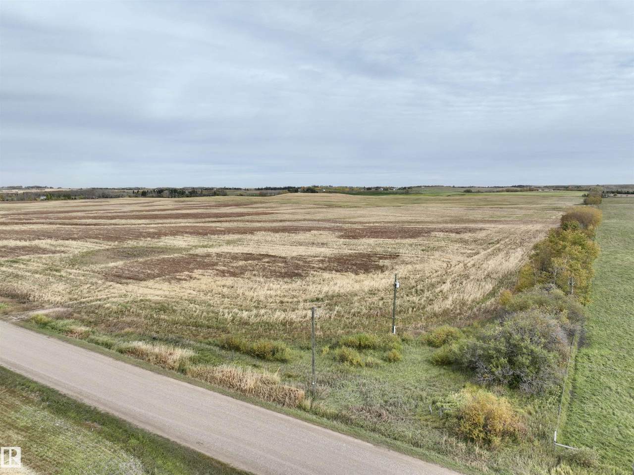 https://bt-photos.global.ssl.fastly.net/alberta/orig_boomver_1_E4511485-2.jpg