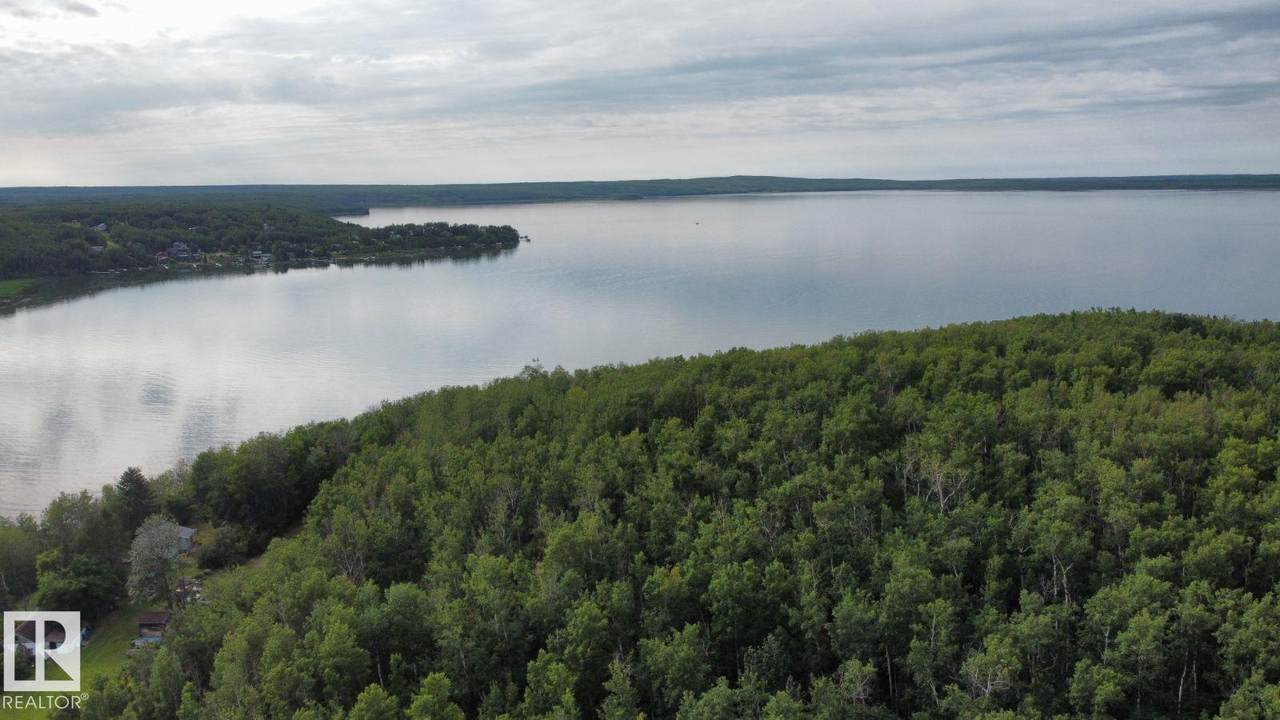 https://bt-photos.global.ssl.fastly.net/alberta/1280_boomver_1_E4511516-2.jpg