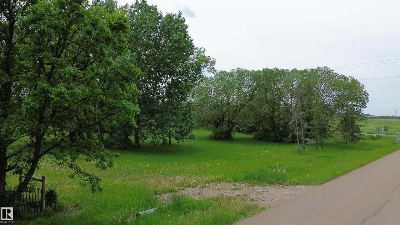 https://bt-photos.global.ssl.fastly.net/alberta/orig_boomver_1_E4511527-2.jpg