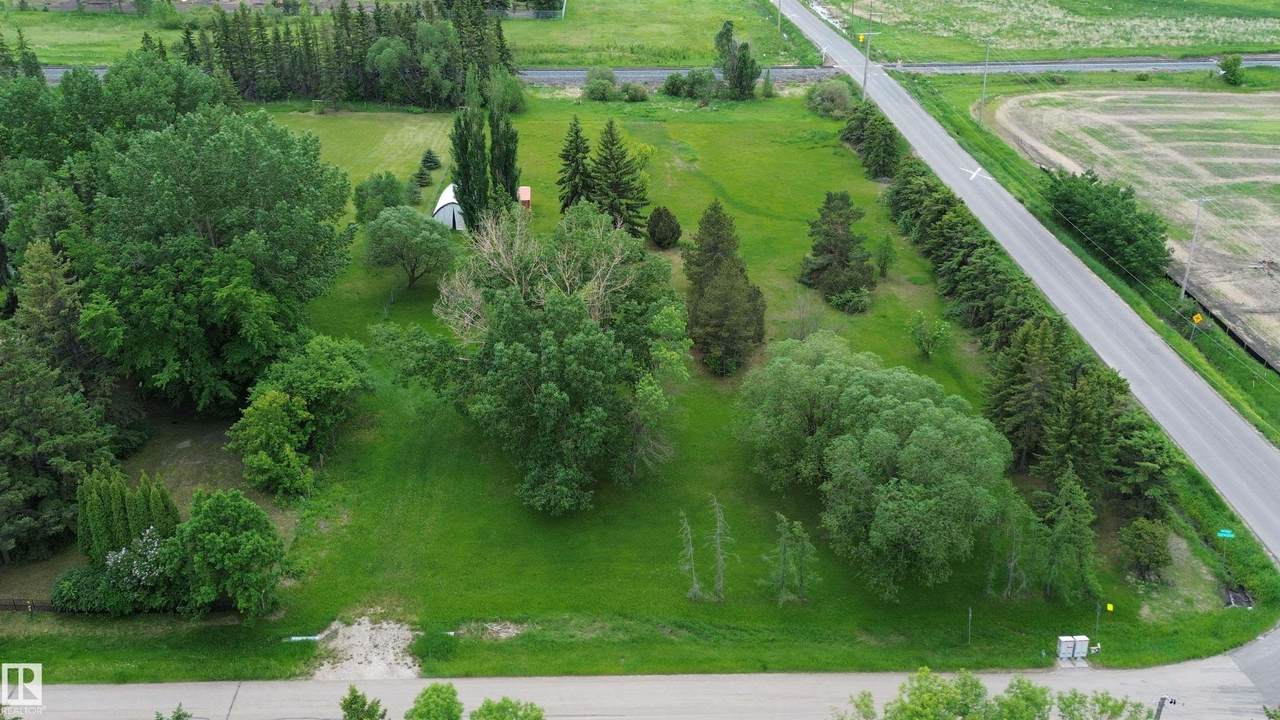 https://bt-photos.global.ssl.fastly.net/alberta/orig_boomver_1_E4511527-2.jpg