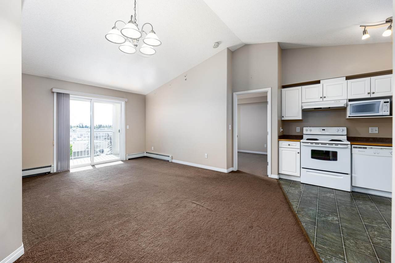 418 12550 140 Avenue - Photo 1