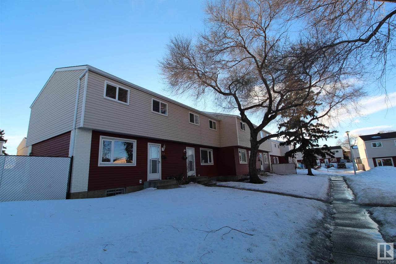 104 Habitat Crescent - Photo 1