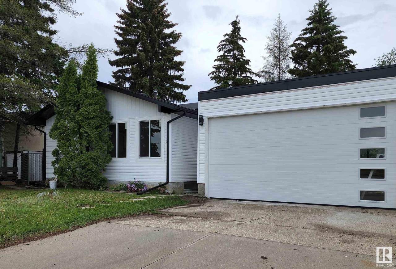 9705 100 Avenue - Photo 1