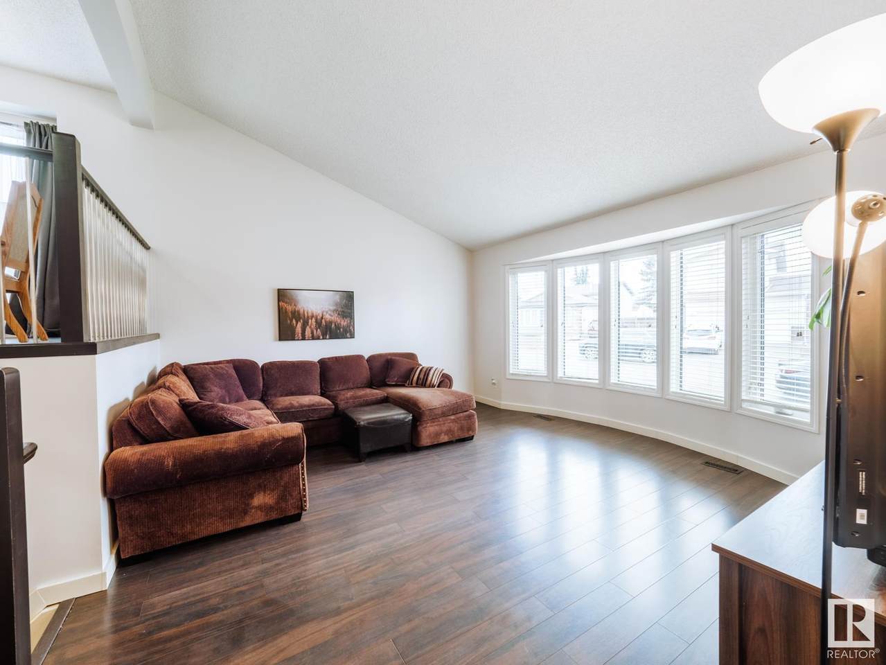 9332 167A Avenue - Photo 1