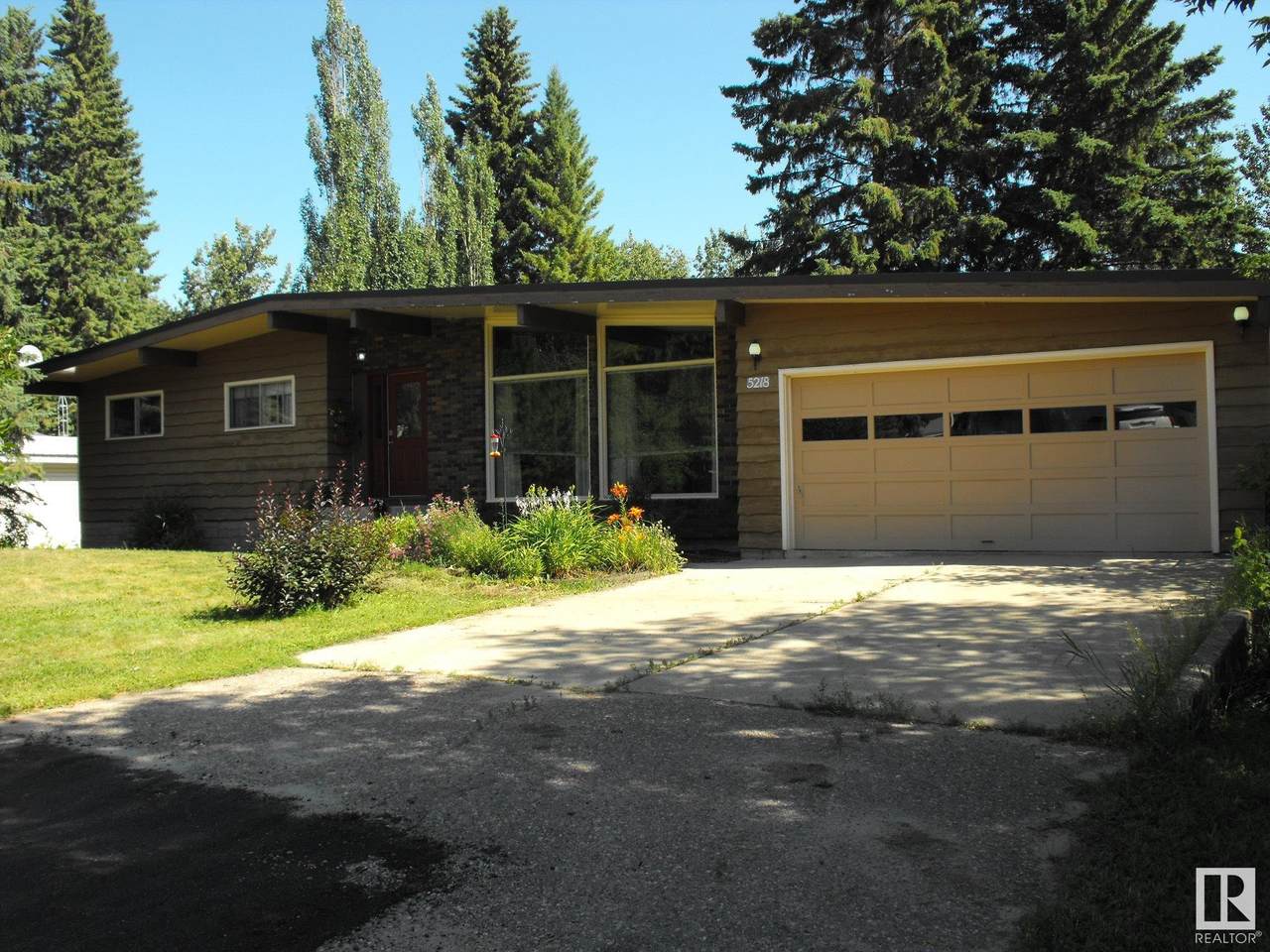 5218 Ravine Drive - Photo 1