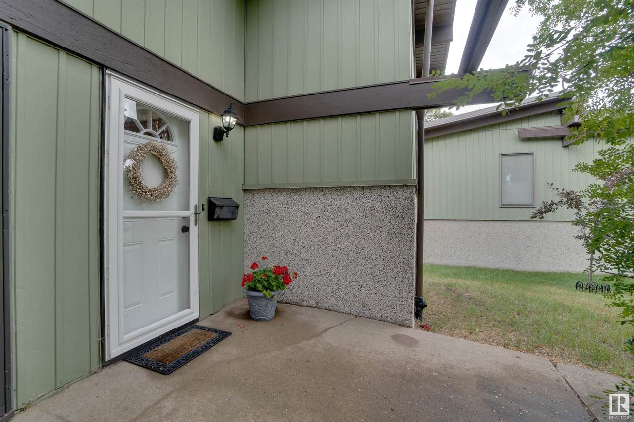494 Lee Ridge Road - Photo 1