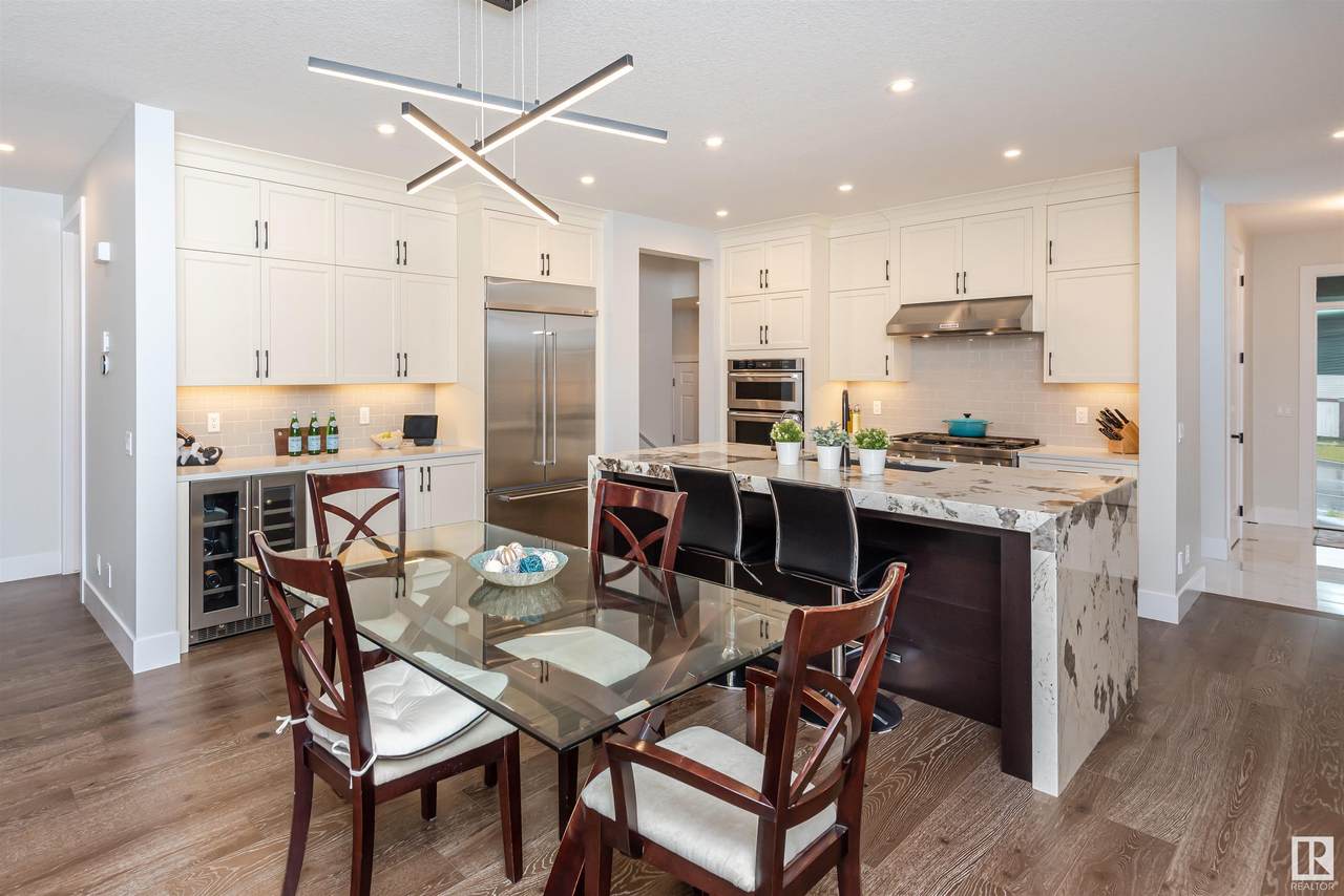 1195 Sandstone Boulevard - Photo 1
