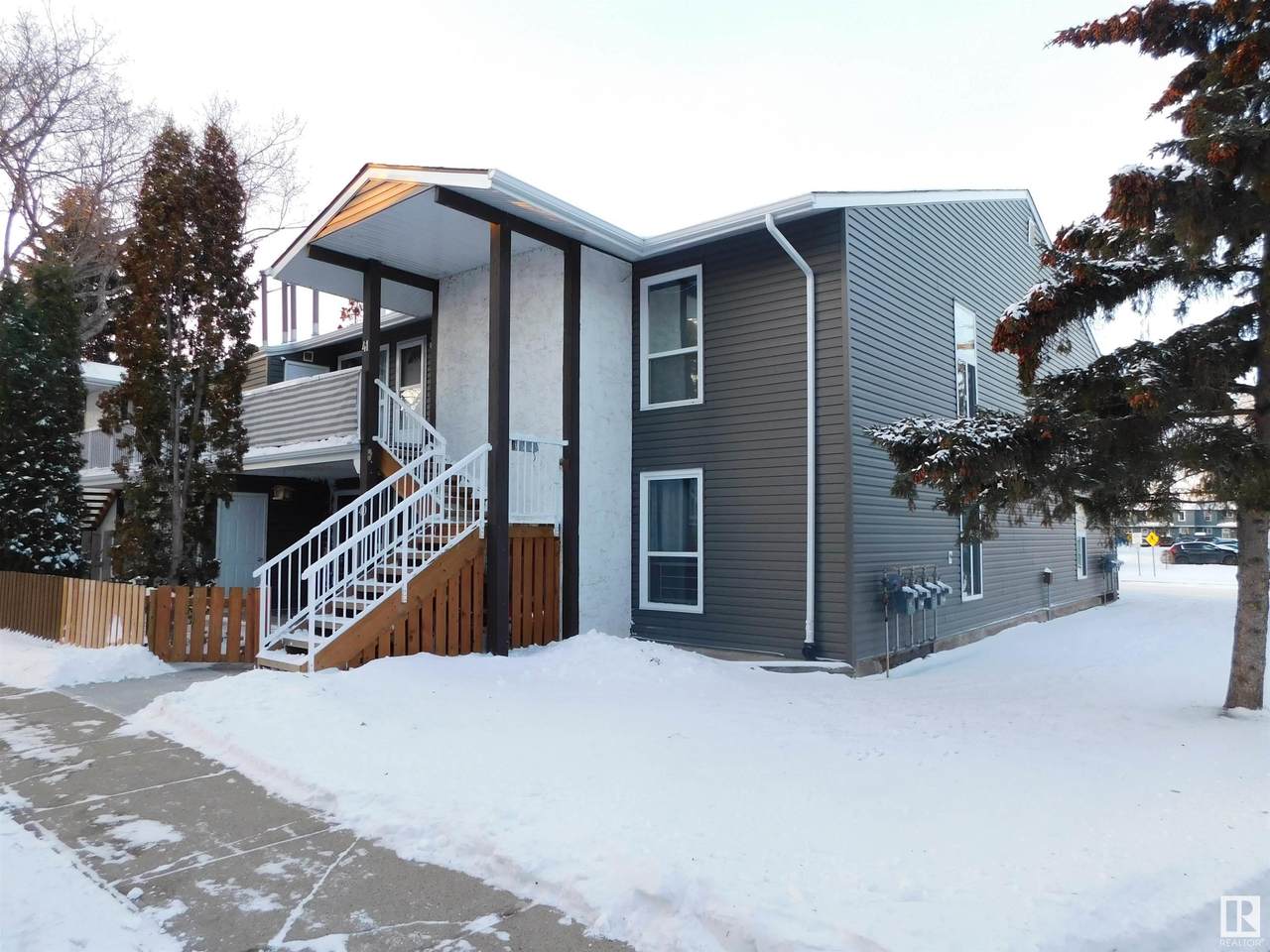 41 3111 142 Avenue - Photo 1