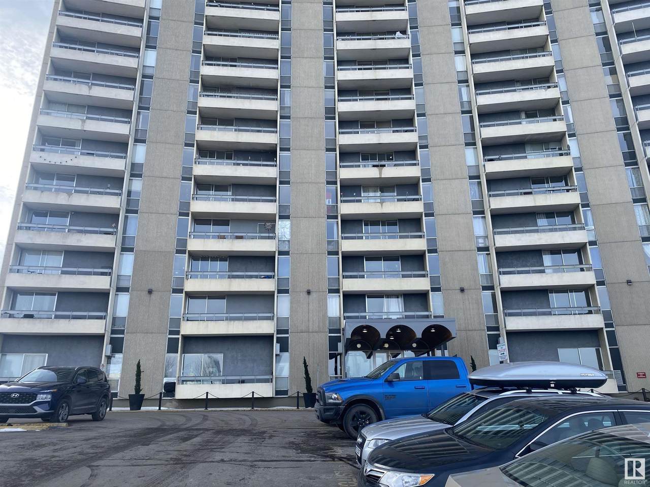 1006 10883 Saskatchewan Drive - Photo 1