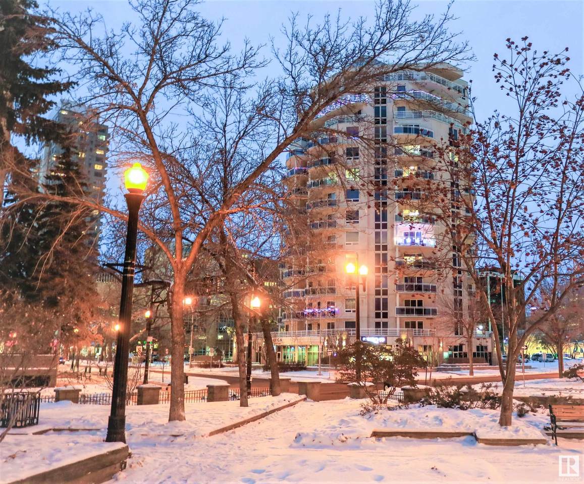 1005 10504 99 Avenue - Photo 1