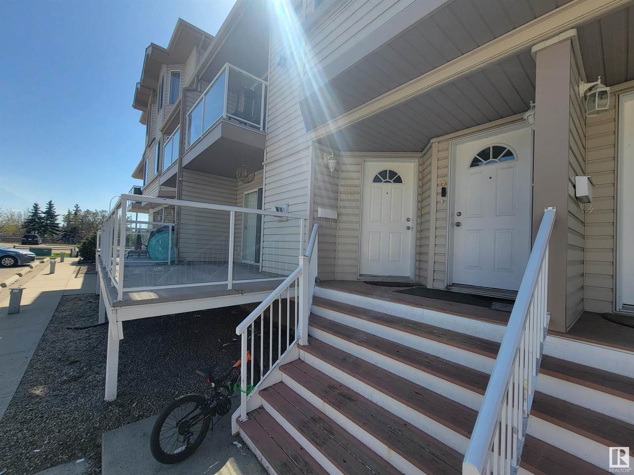 2505 42 Street - Photo 1
