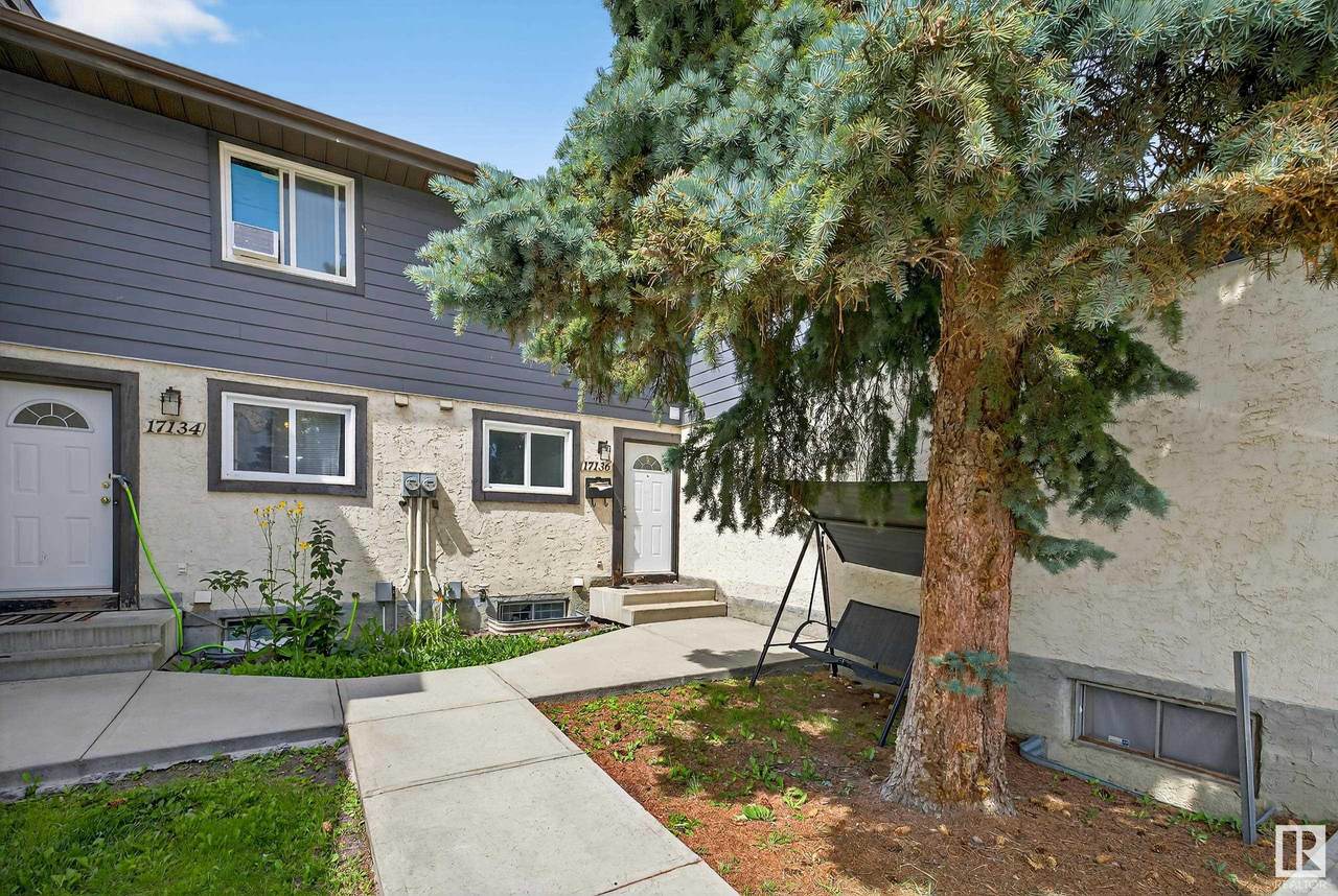 17136 100 Street - Photo 1