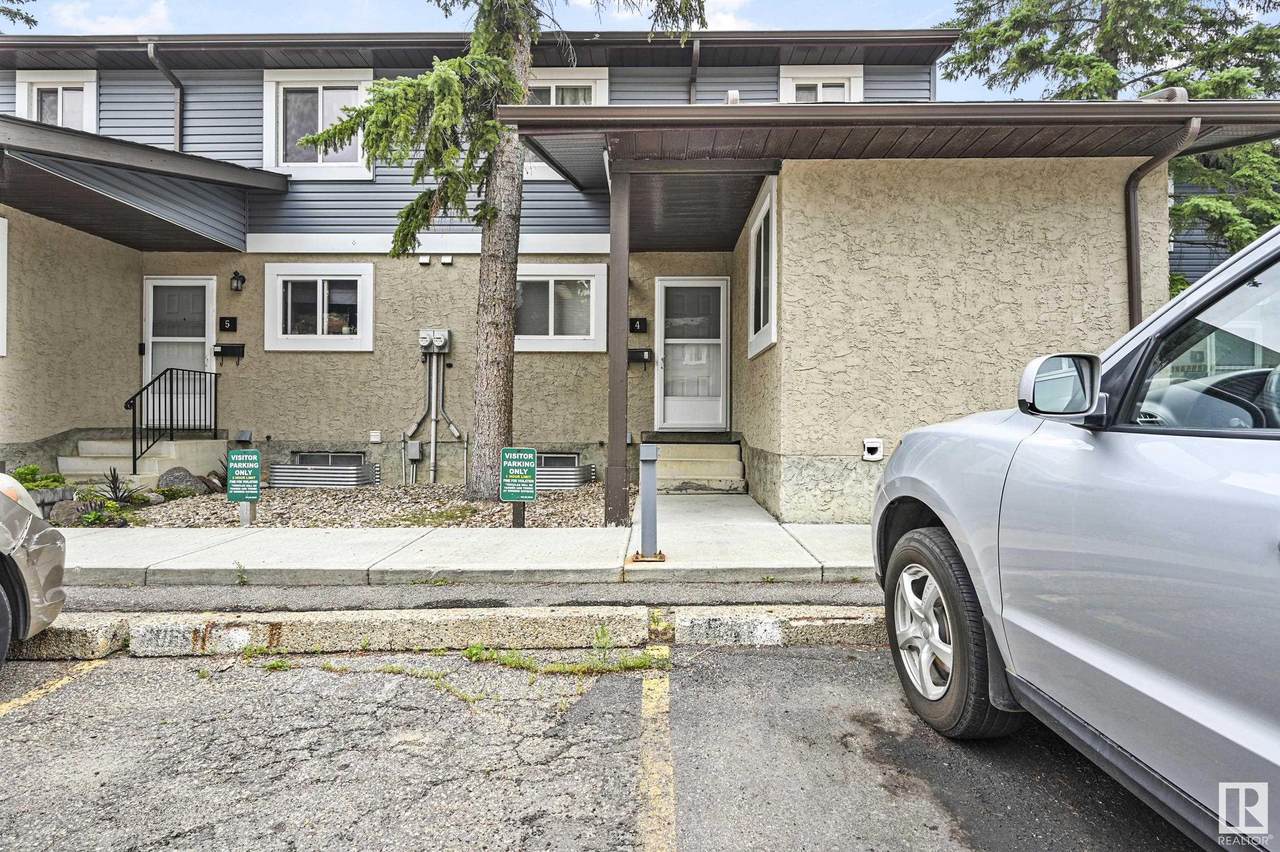 7604 29 Avenue - Photo 1