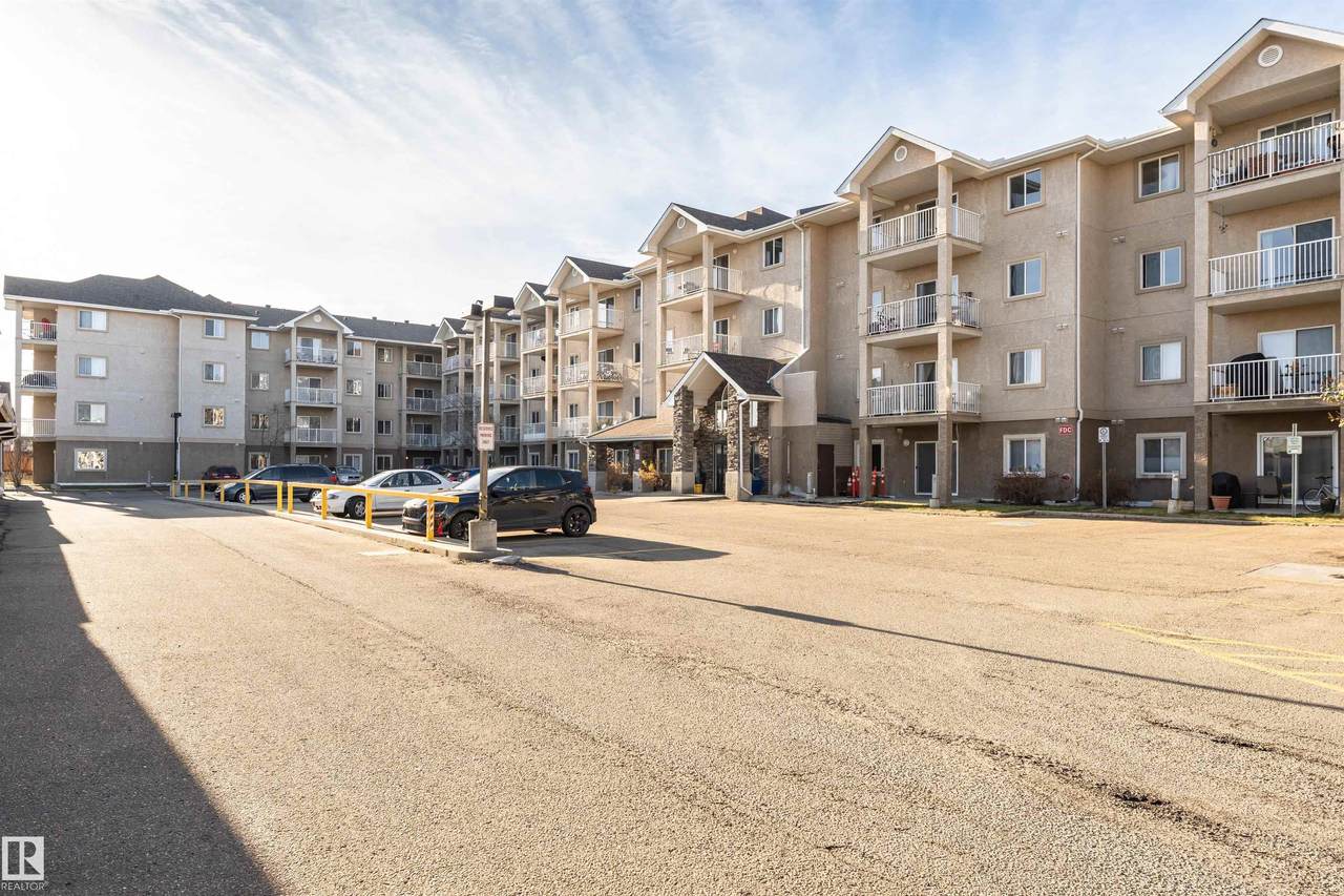 2305 35A Avenue - Photo 1