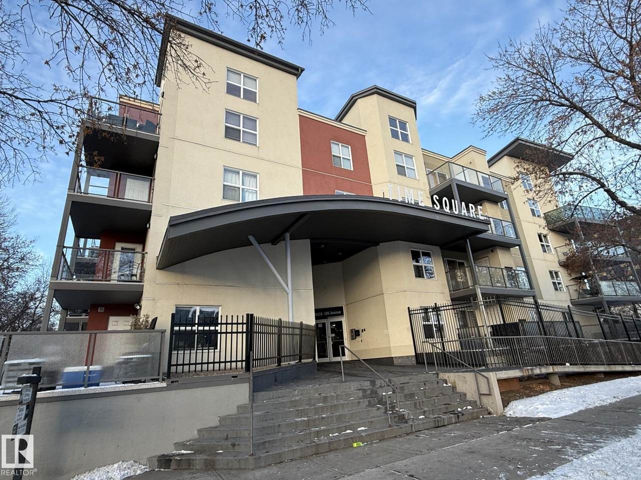 10118 106 Avenue - Photo 1