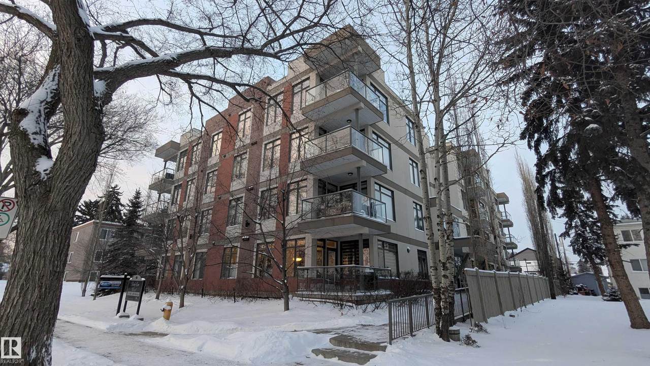 11140 68 Avenue - Photo 1