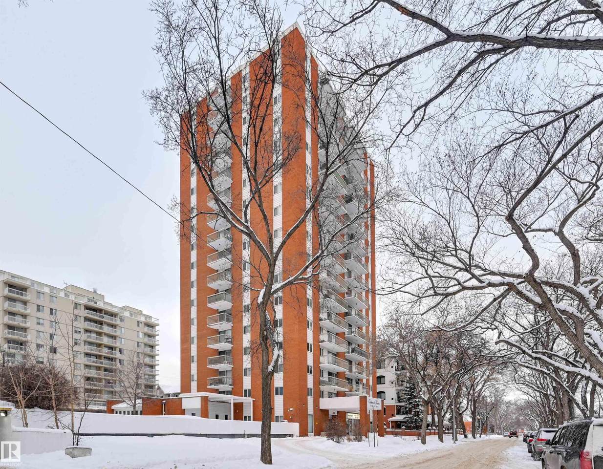 10150 117 Street - Photo 1