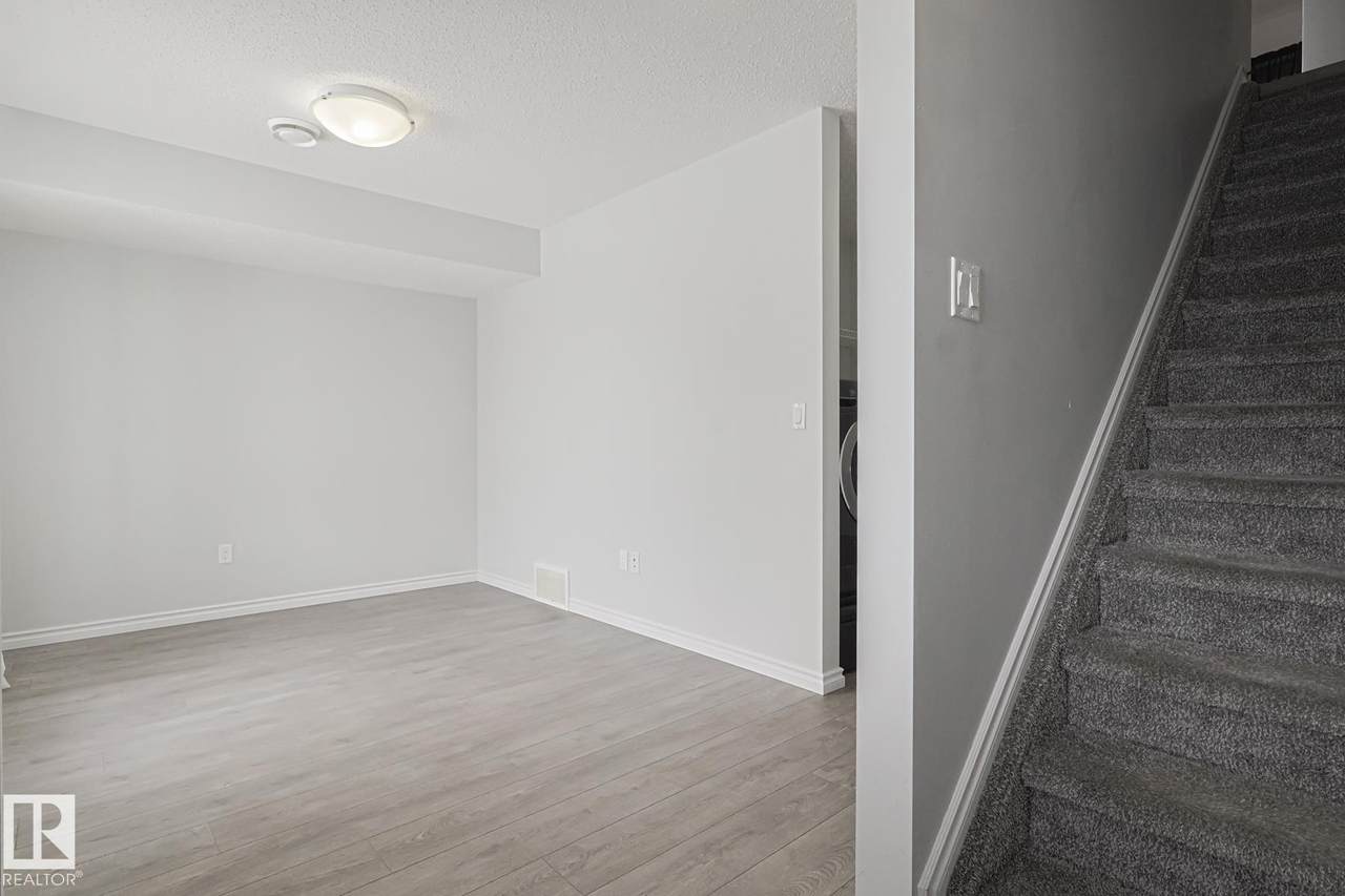 https://bt-photos.global.ssl.fastly.net/alberta/1280_boomver_2_E4476435-2.jpg