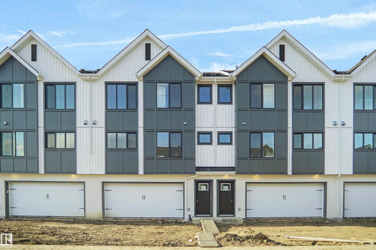 17319 5 Street - Photo 1