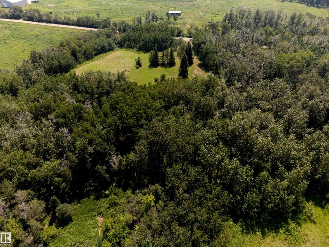 https://bt-photos.global.ssl.fastly.net/alberta/1280_boomver_2_E4478271-2.jpg