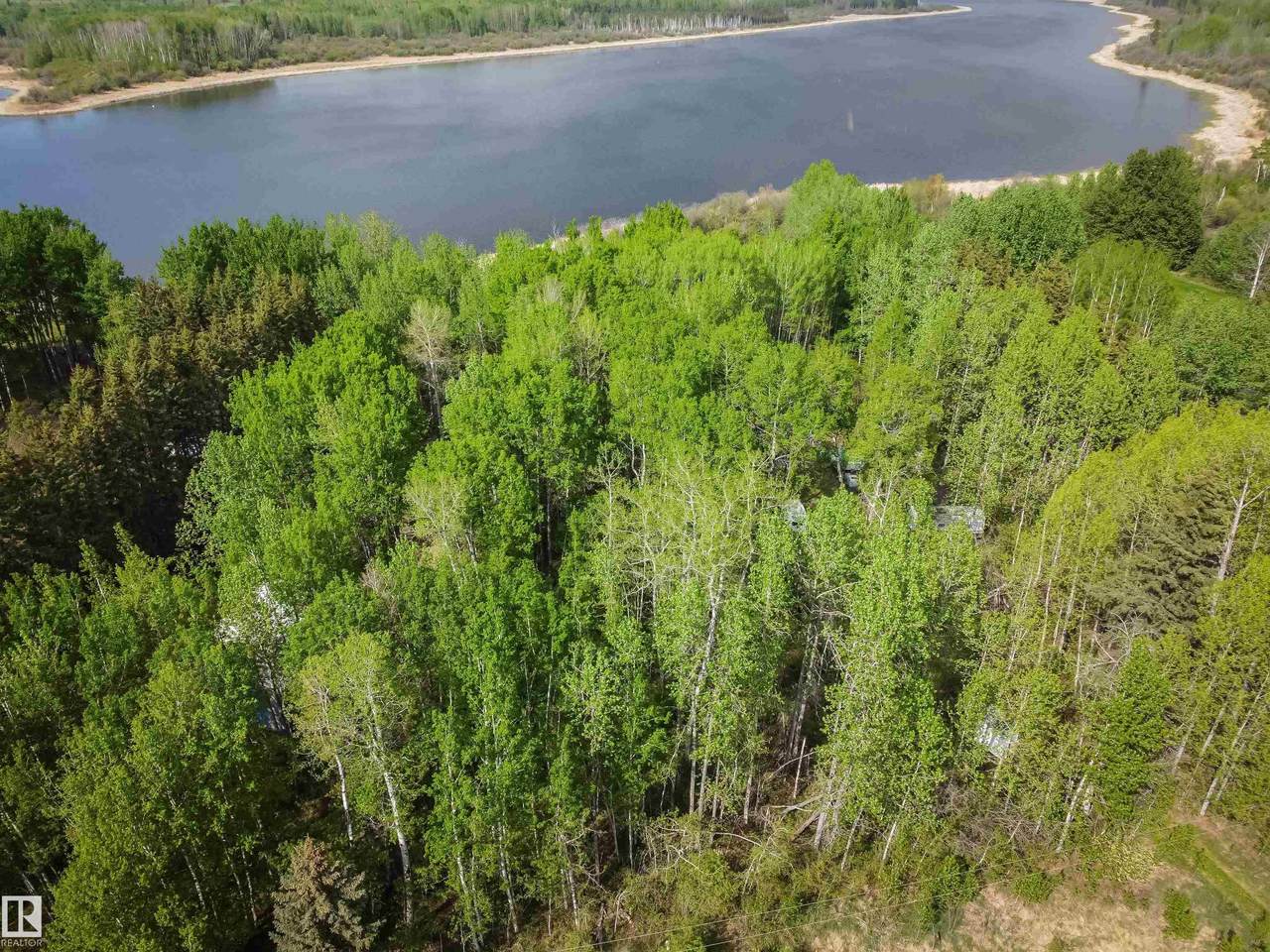 4418 Hwy 633 - Photo 1