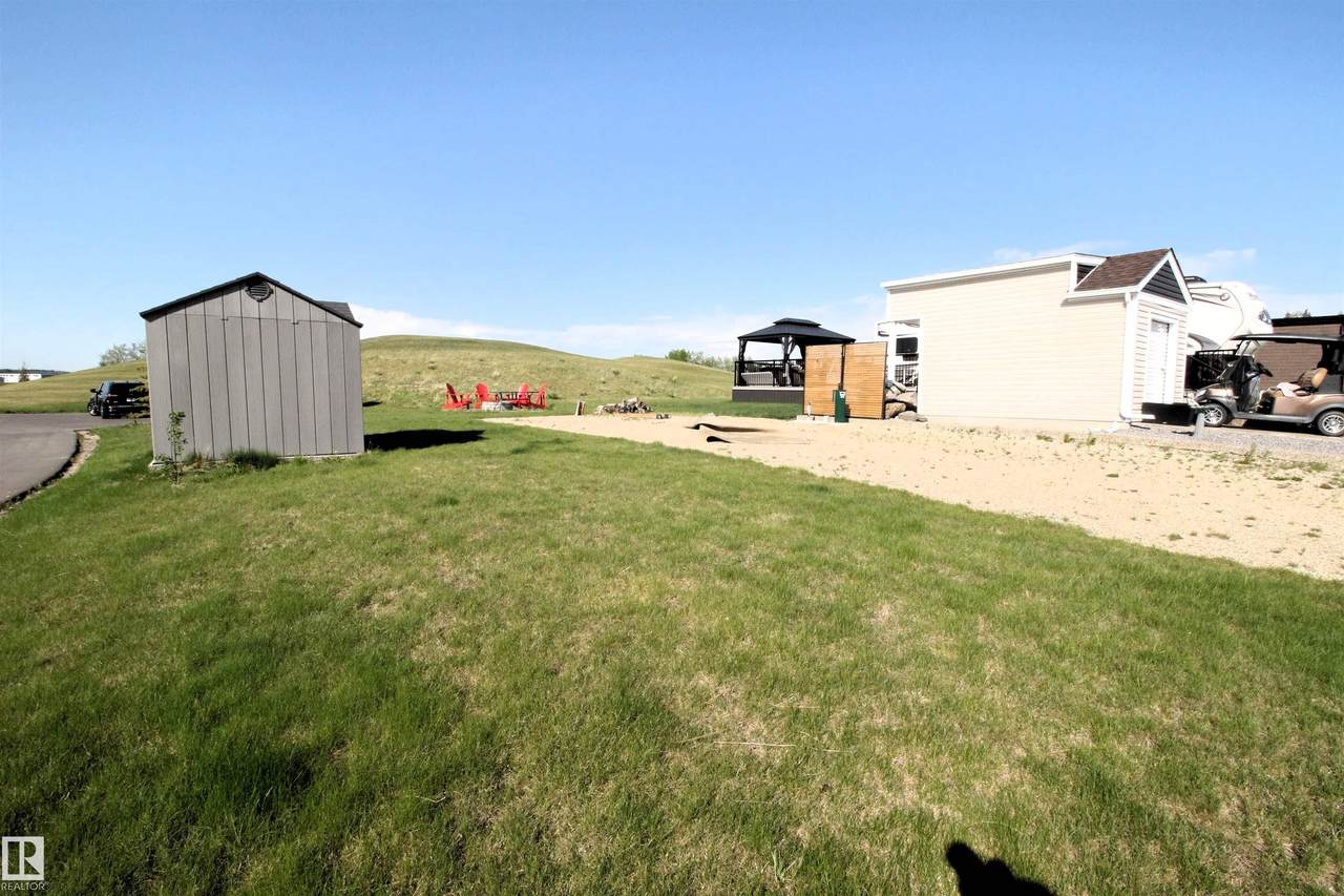 https://bt-photos.global.ssl.fastly.net/alberta/1280_boomver_2_E4482906-2.jpg