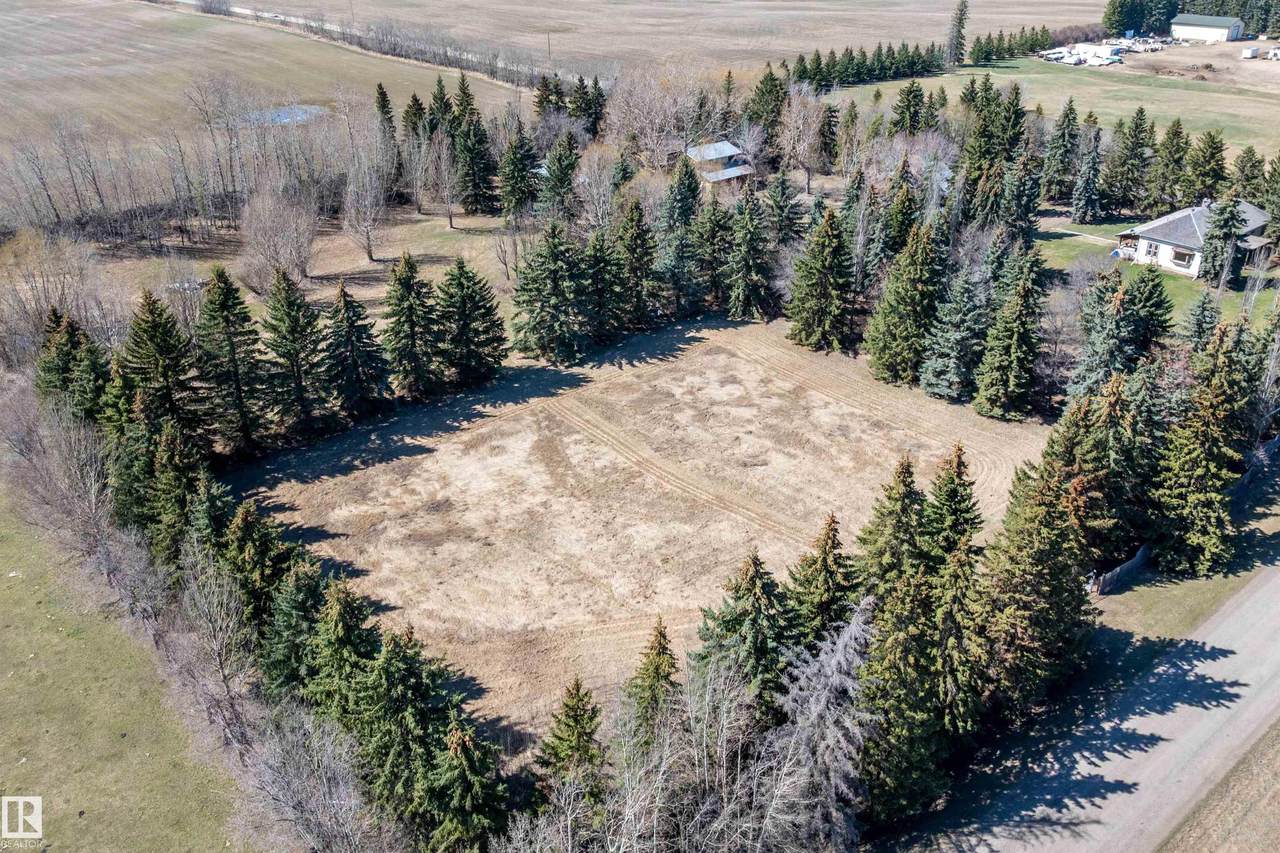https://bt-photos.global.ssl.fastly.net/alberta/1280_boomver_2_E4485693-2.jpg