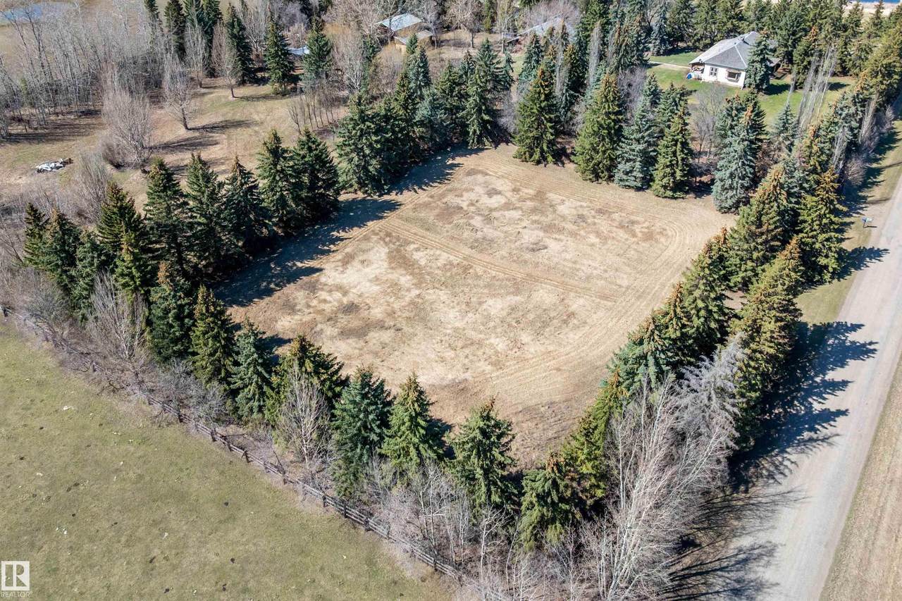 https://bt-photos.global.ssl.fastly.net/alberta/1280_boomver_2_E4485693-2.jpg