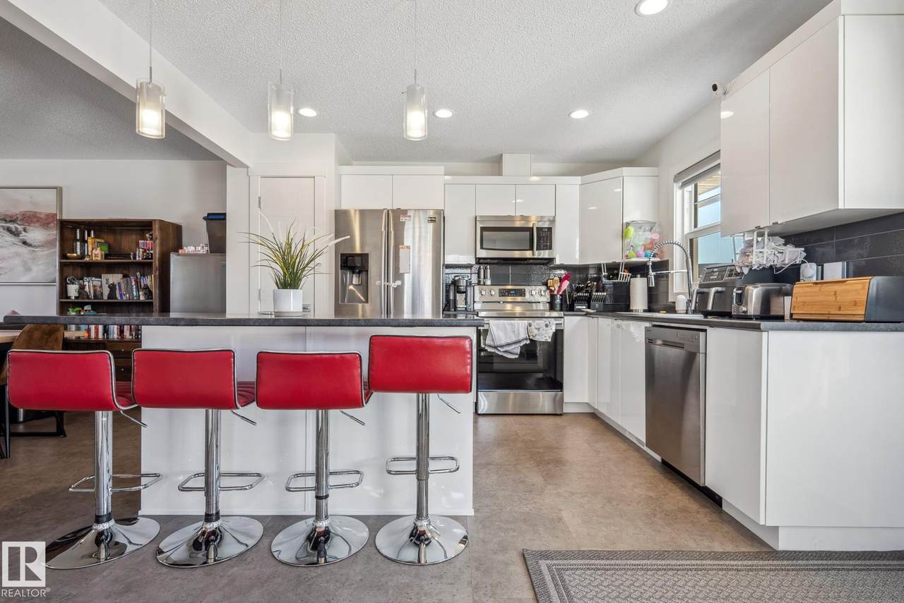 330 Bulyea Road - Photo 1
