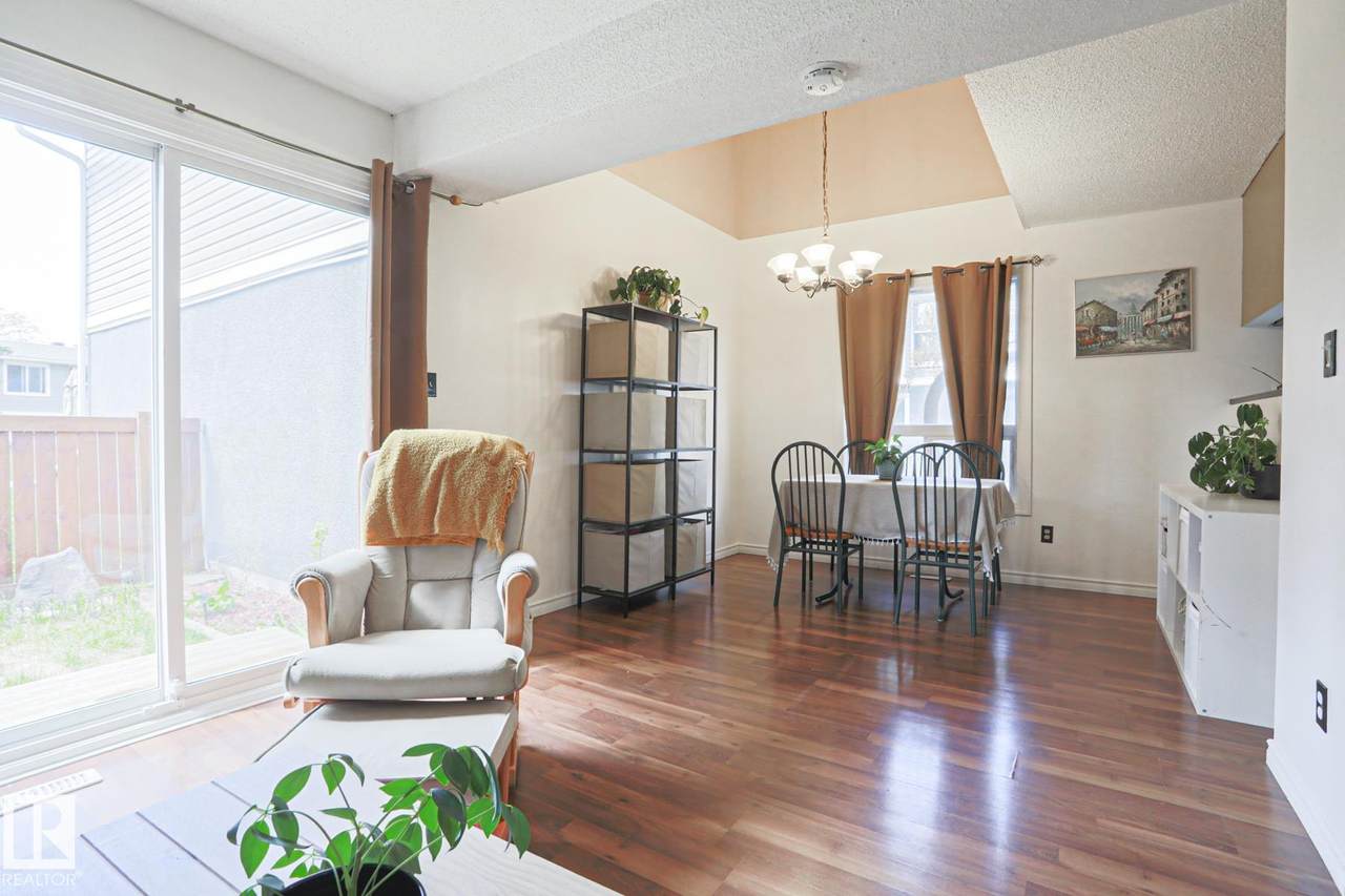 https://bt-photos.global.ssl.fastly.net/alberta/1280_boomver_2_E4487171-2.jpg