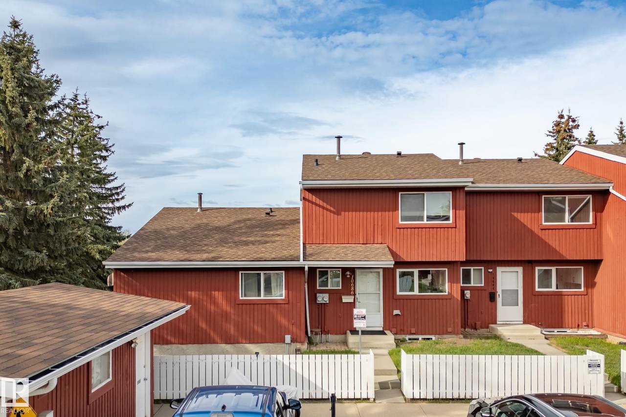 10688 Beaumaris Road - Photo 1