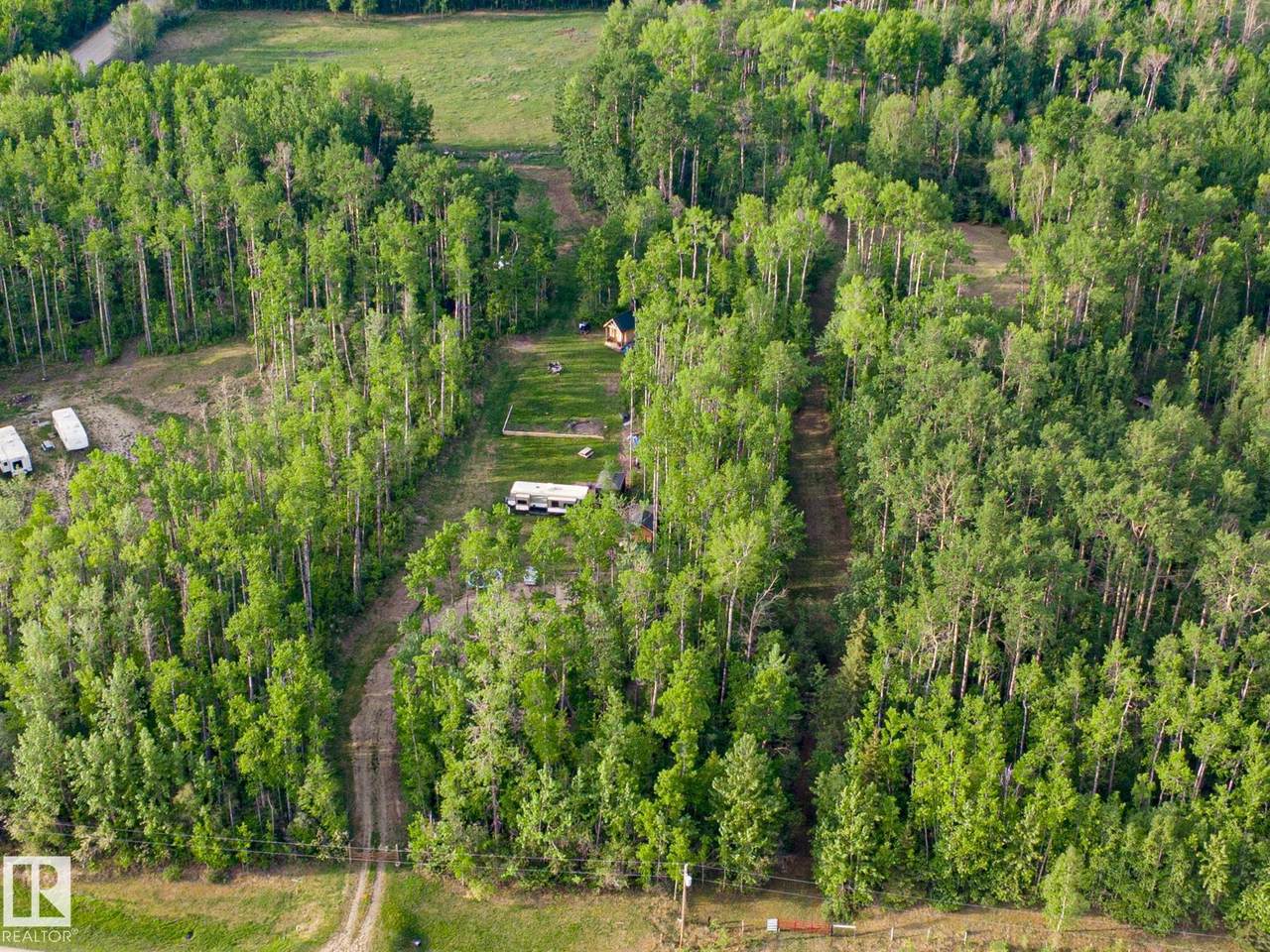 https://bt-photos.global.ssl.fastly.net/alberta/1280_boomver_2_E4490479-2.jpg