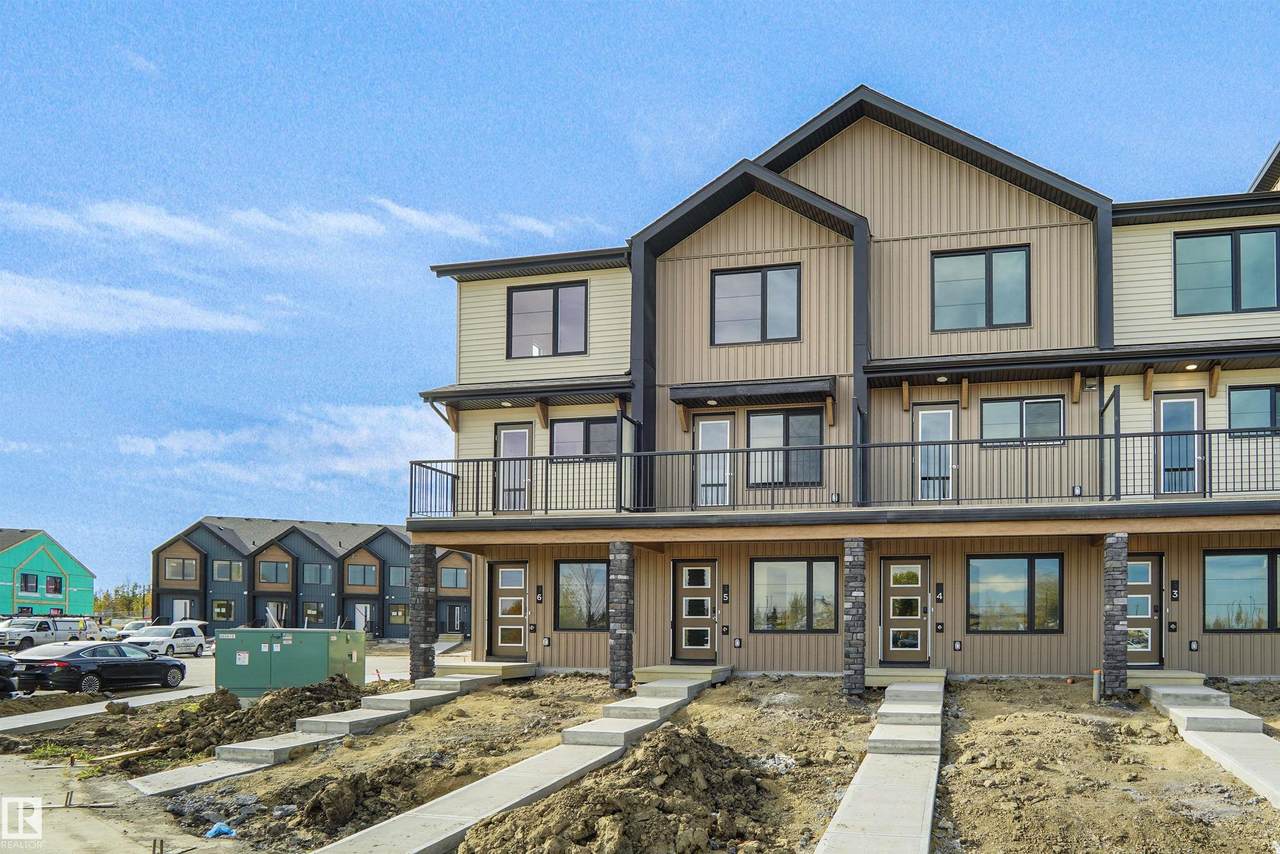 150 Cashman Crescent - Photo 1