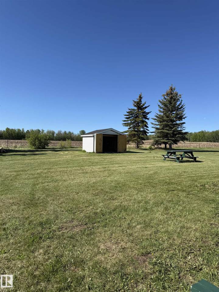 https://bt-photos.global.ssl.fastly.net/alberta/1280_boomver_2_E4496351-2.jpg
