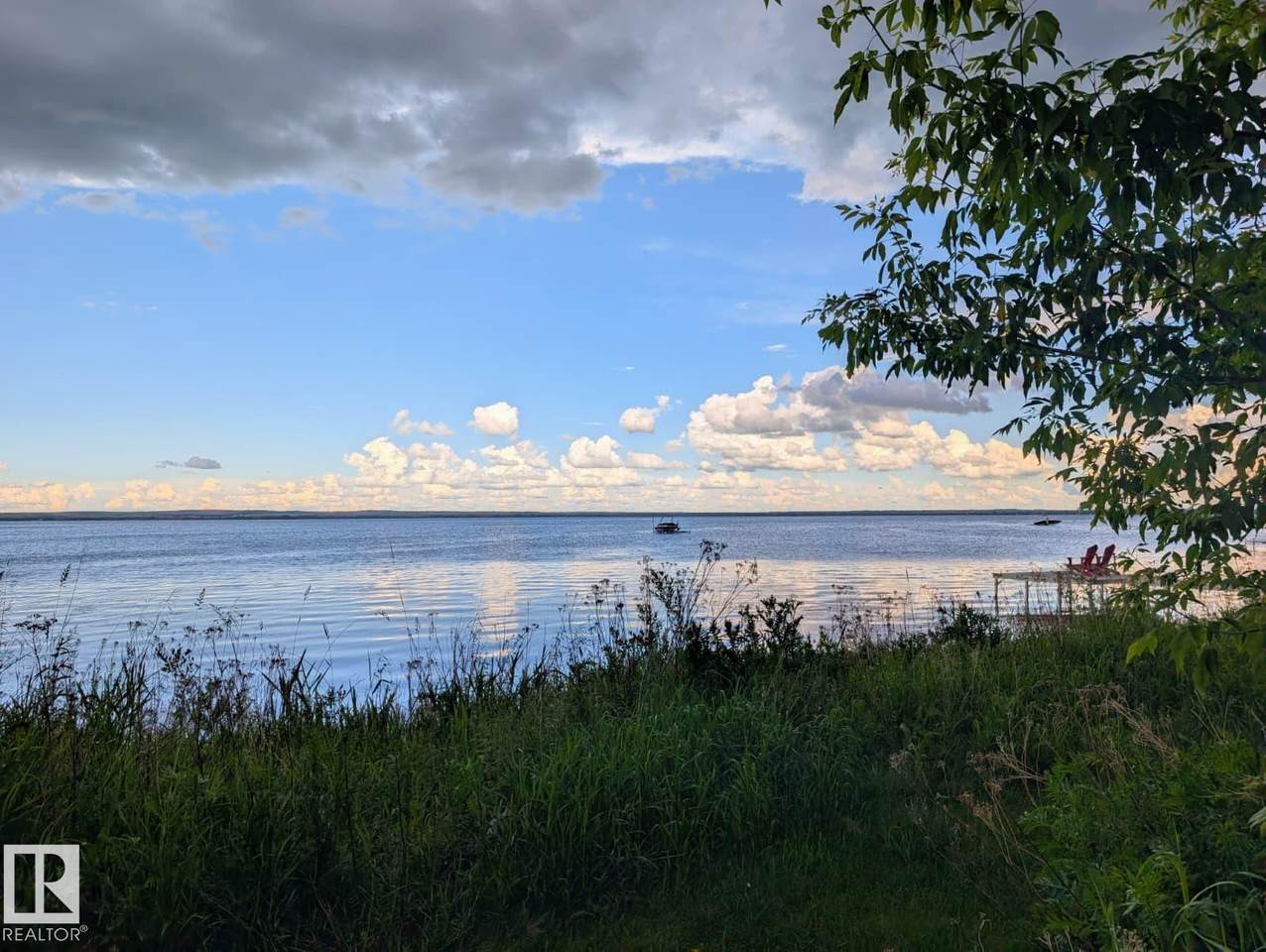 https://bt-photos.global.ssl.fastly.net/alberta/1280_boomver_2_E4496857-2.jpg