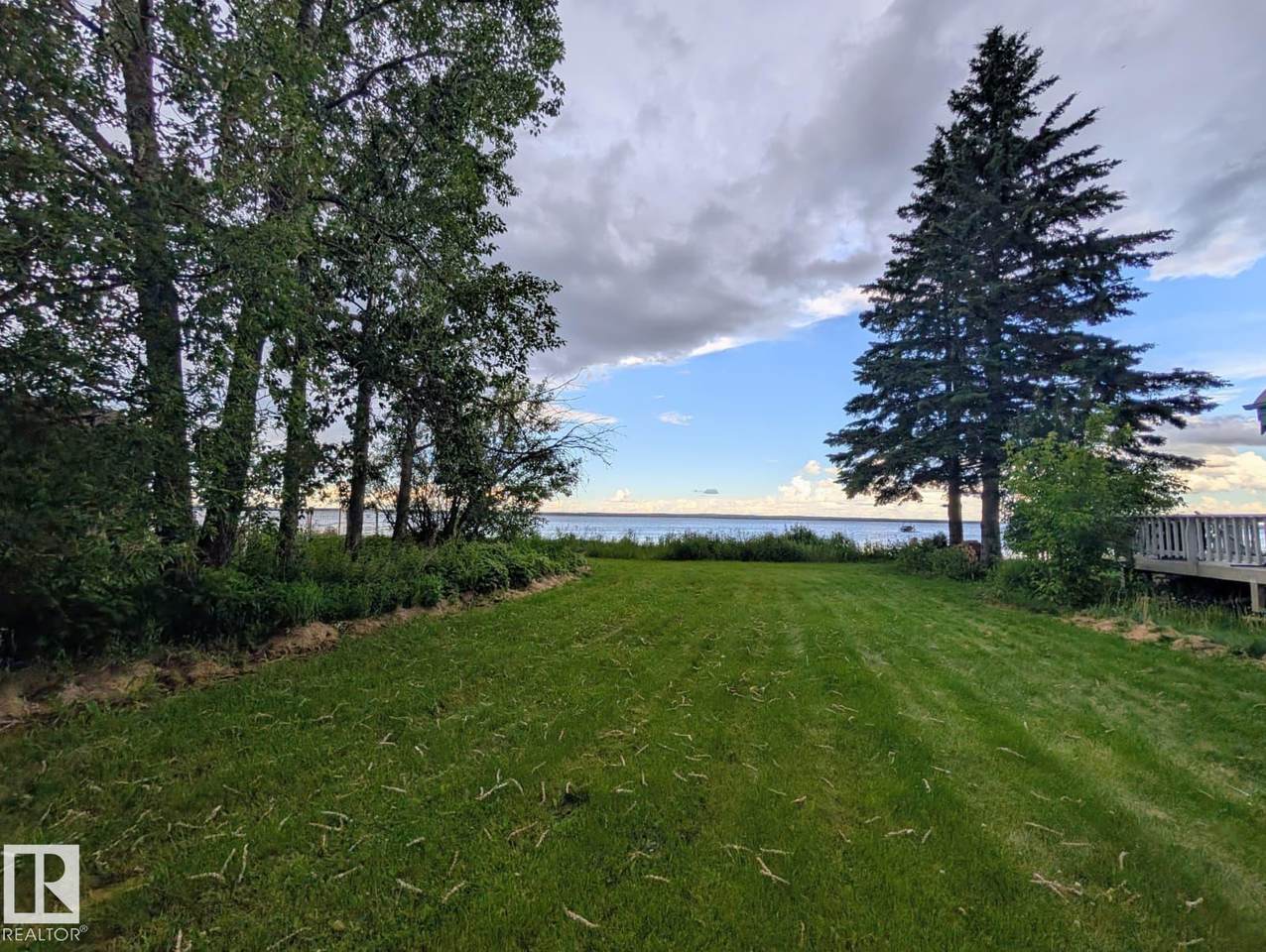 https://bt-photos.global.ssl.fastly.net/alberta/1280_boomver_2_E4496857-2.jpg