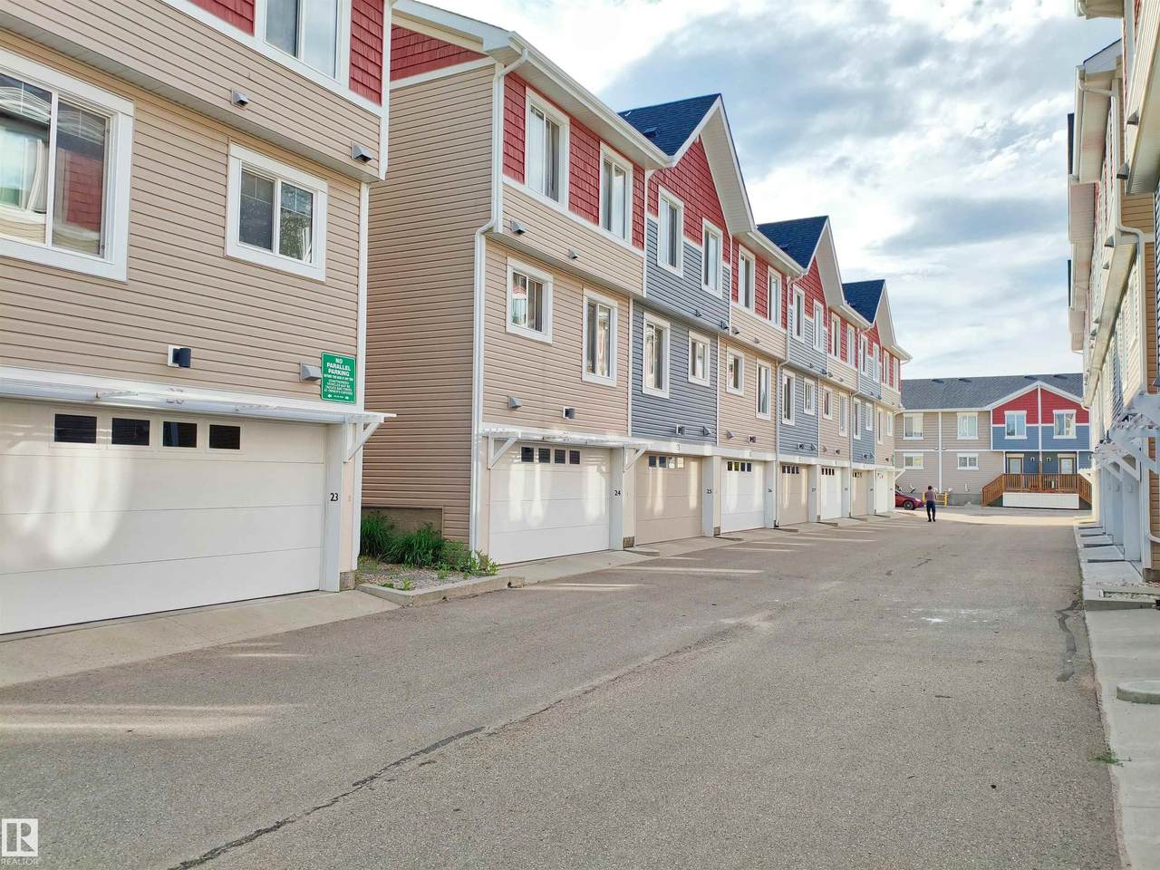 https://bt-photos.global.ssl.fastly.net/alberta/1280_boomver_2_E4498098-2.jpg