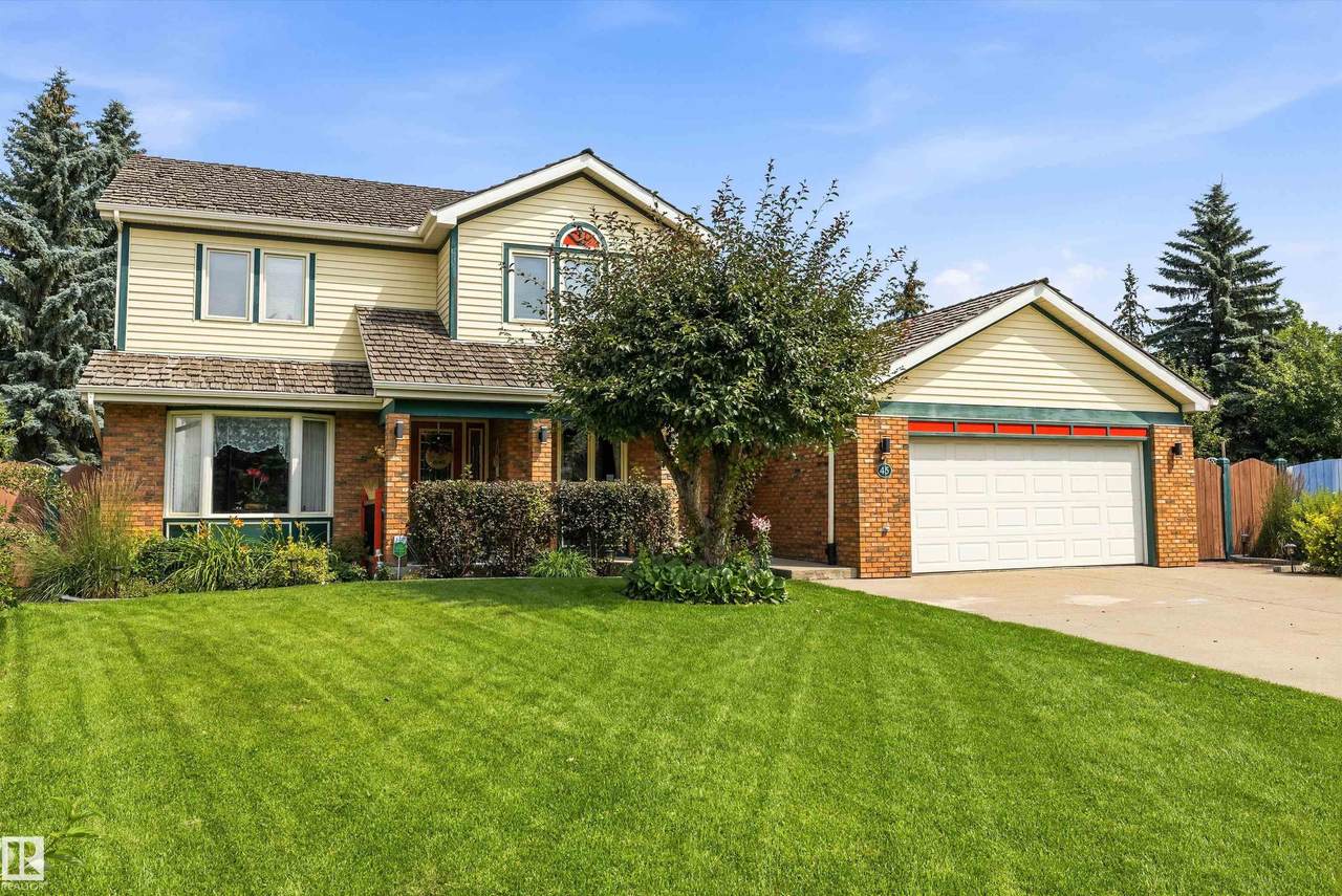45 Blue Quill Crescent - Photo 1