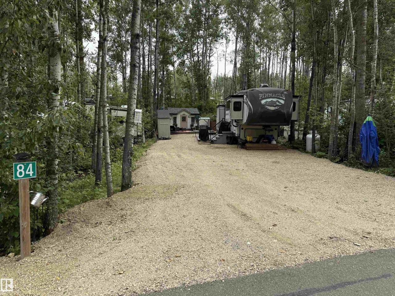 https://bt-photos.global.ssl.fastly.net/alberta/1280_boomver_2_E4505409-2.jpg