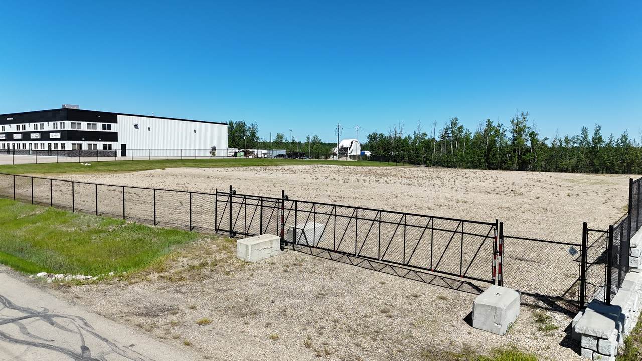 https://bt-photos.global.ssl.fastly.net/alberta/1280_boomver_3_43691151-2.jpg