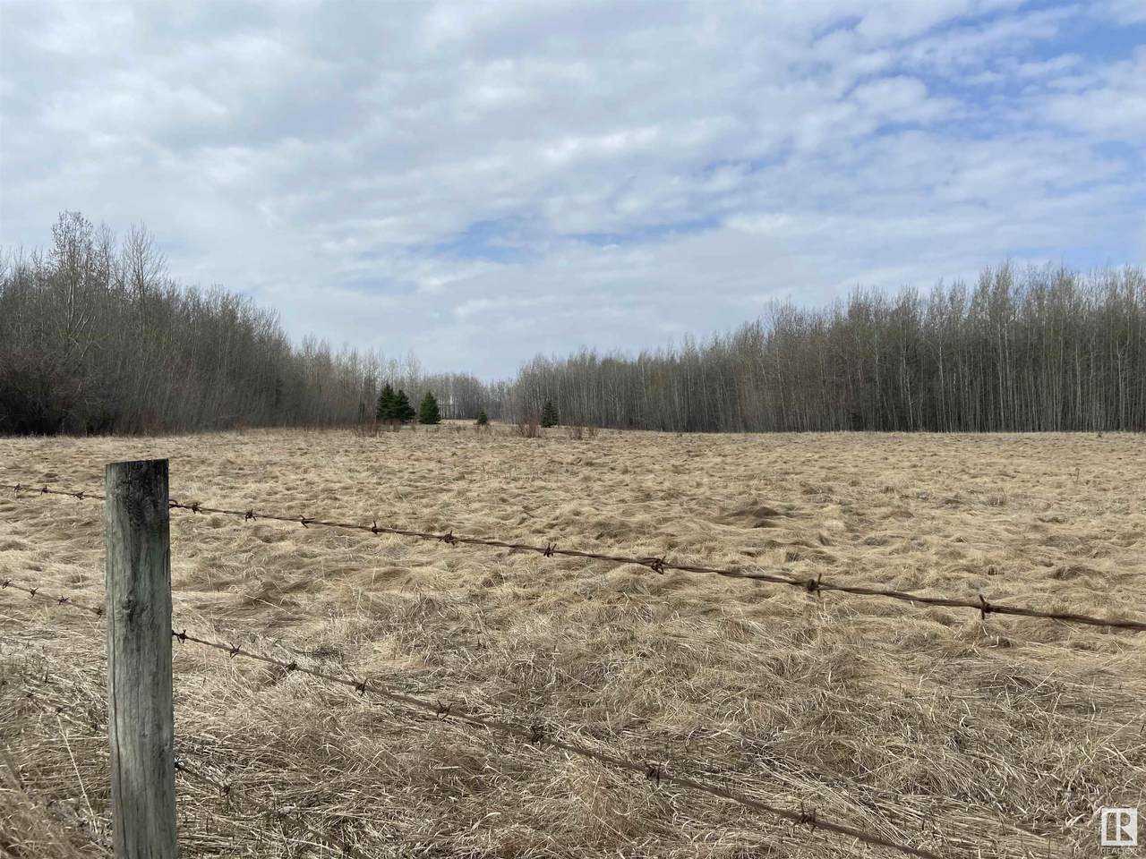 5-7-50-29-NE Brazeau County - Photo 1