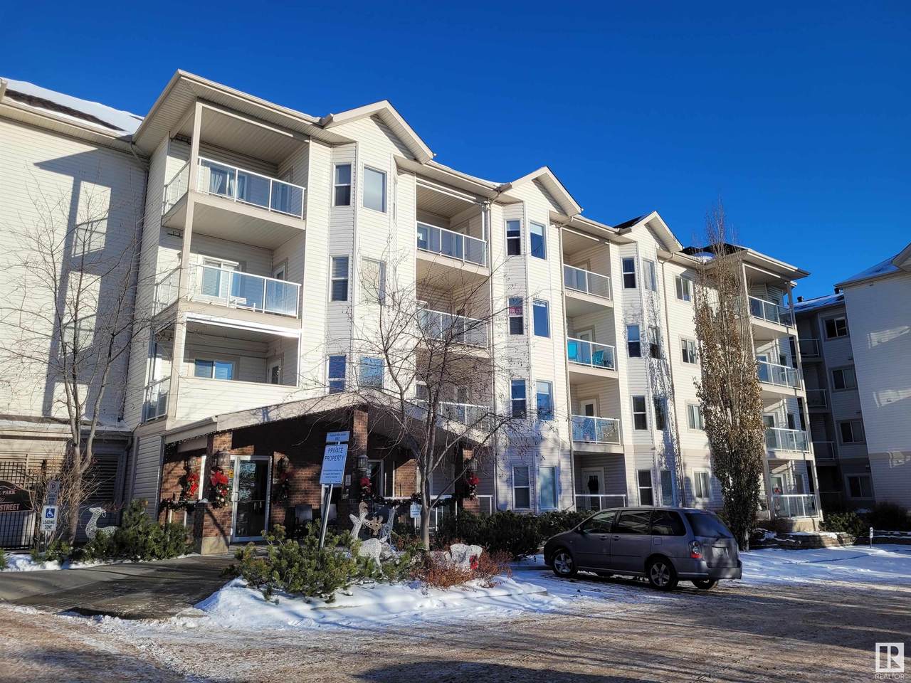 403 14259 50 Street - Photo 1