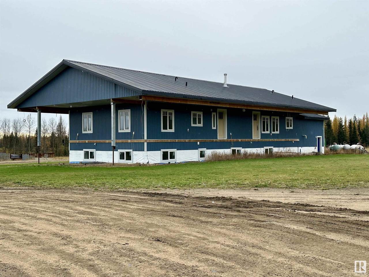 https://bt-photos.global.ssl.fastly.net/alberta/1280_boomver_3_E4411397-2.jpg