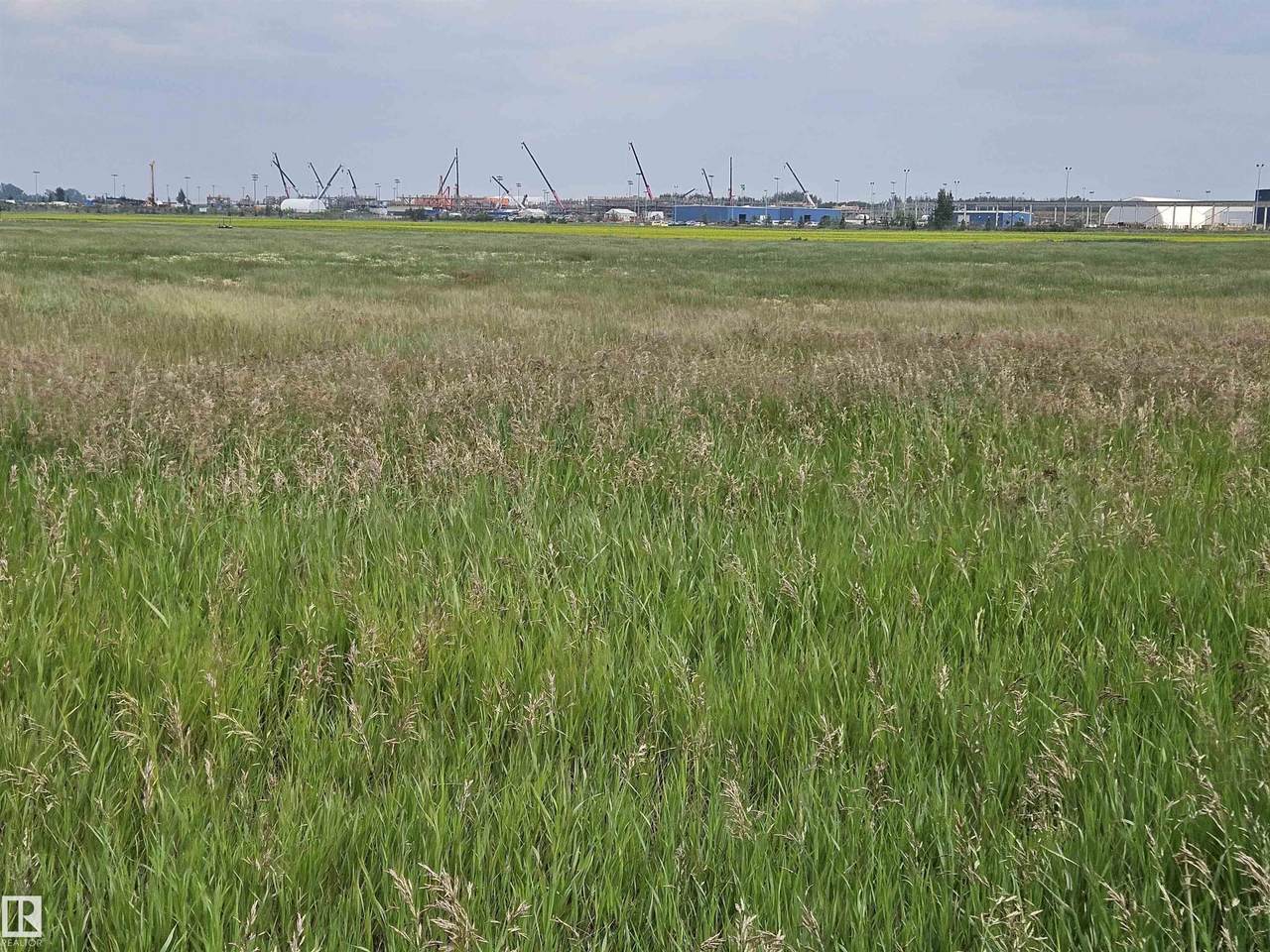 https://bt-photos.global.ssl.fastly.net/alberta/1280_boomver_3_E4444599-2.jpg