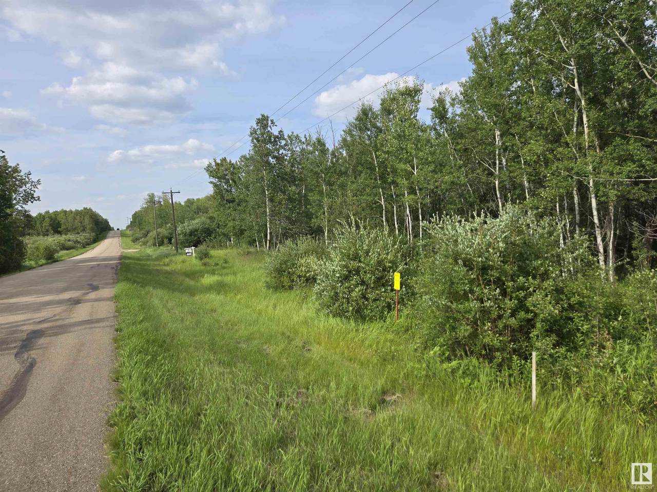 https://bt-photos.global.ssl.fastly.net/alberta/1280_boomver_3_E4448120-2.jpg