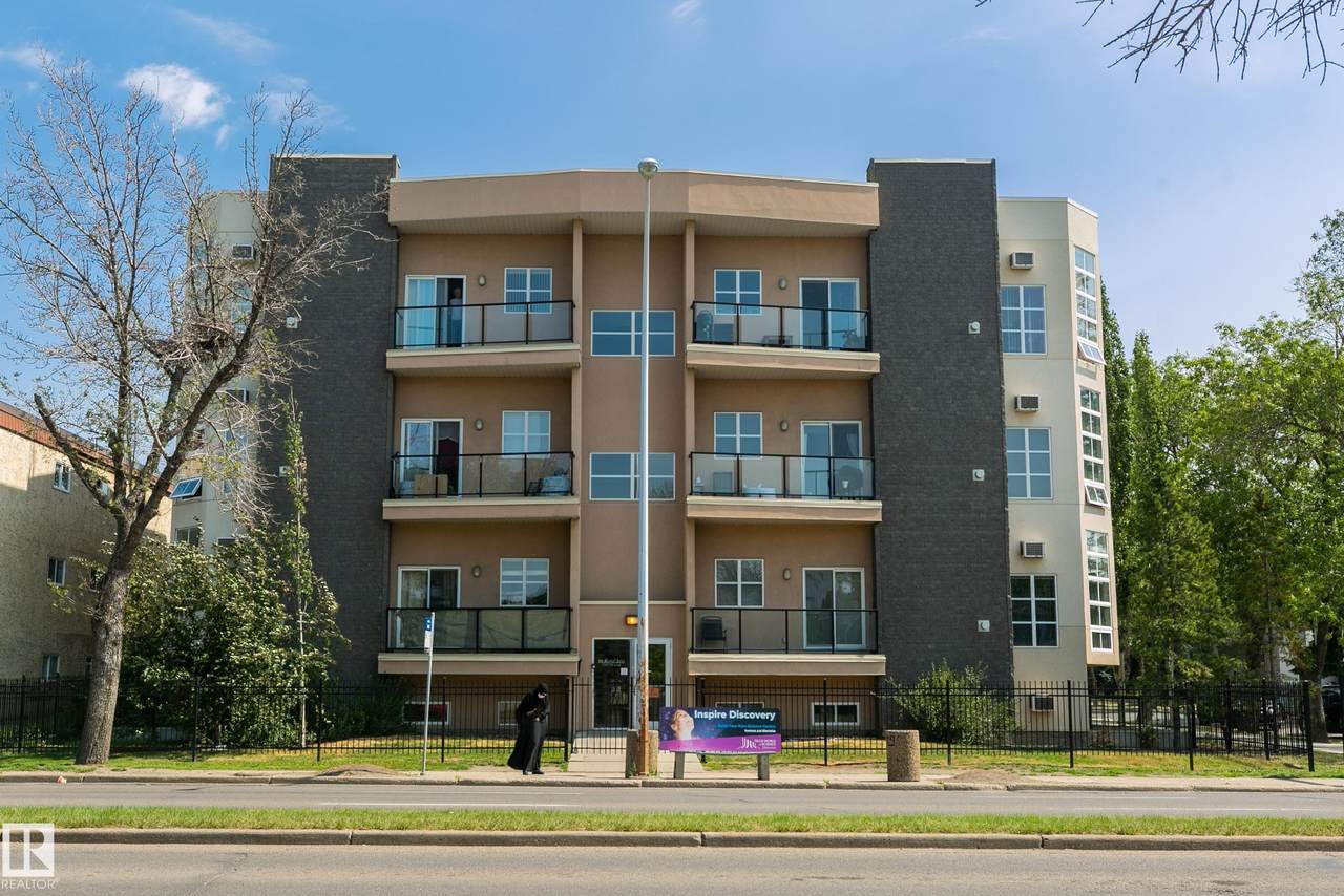 10905 109 Street - Photo 1