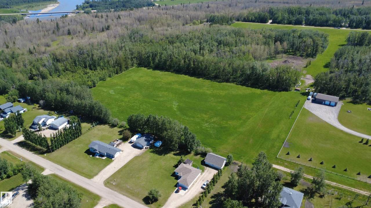 https://bt-photos.global.ssl.fastly.net/alberta/1280_boomver_3_E4464263-2.jpg
