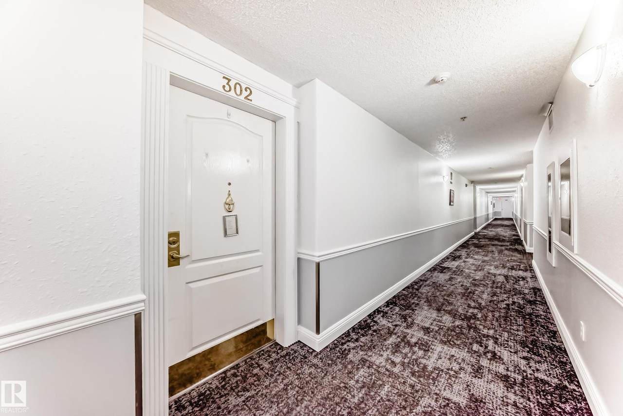 13450 114 Avenue - Photo 1