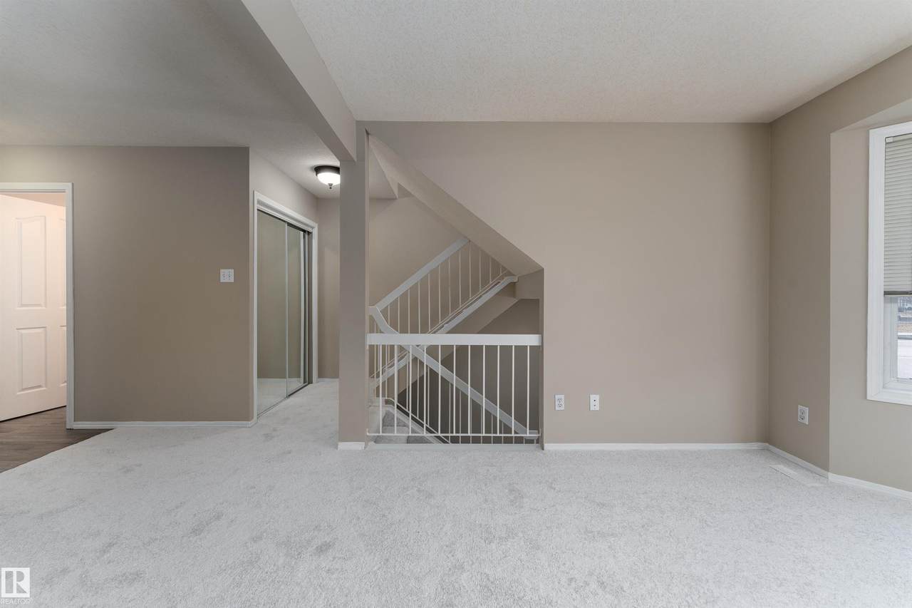 https://bt-photos.global.ssl.fastly.net/alberta/1280_boomver_1_E4480382-2.jpg
